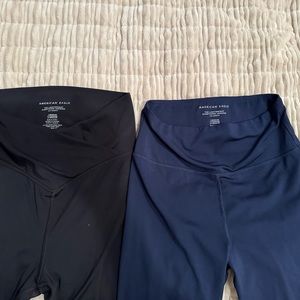 American Eagle The Lightweight Everything Leggings.  Navy and Black.
